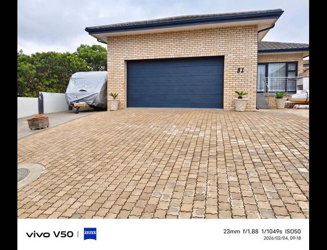 3 BEDROOM HOUSE FOR SALE IN MONTE CHRISTO